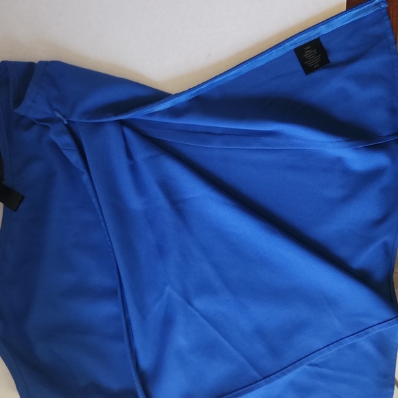 Rhyme Los Angeles Royal Blue Lace S/S Blouse, Feminine, Delicate - Picture 13 of 14